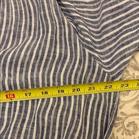 Rails Linen/Rayon Blend Long Sleeve Dress - Picture 7 of 10